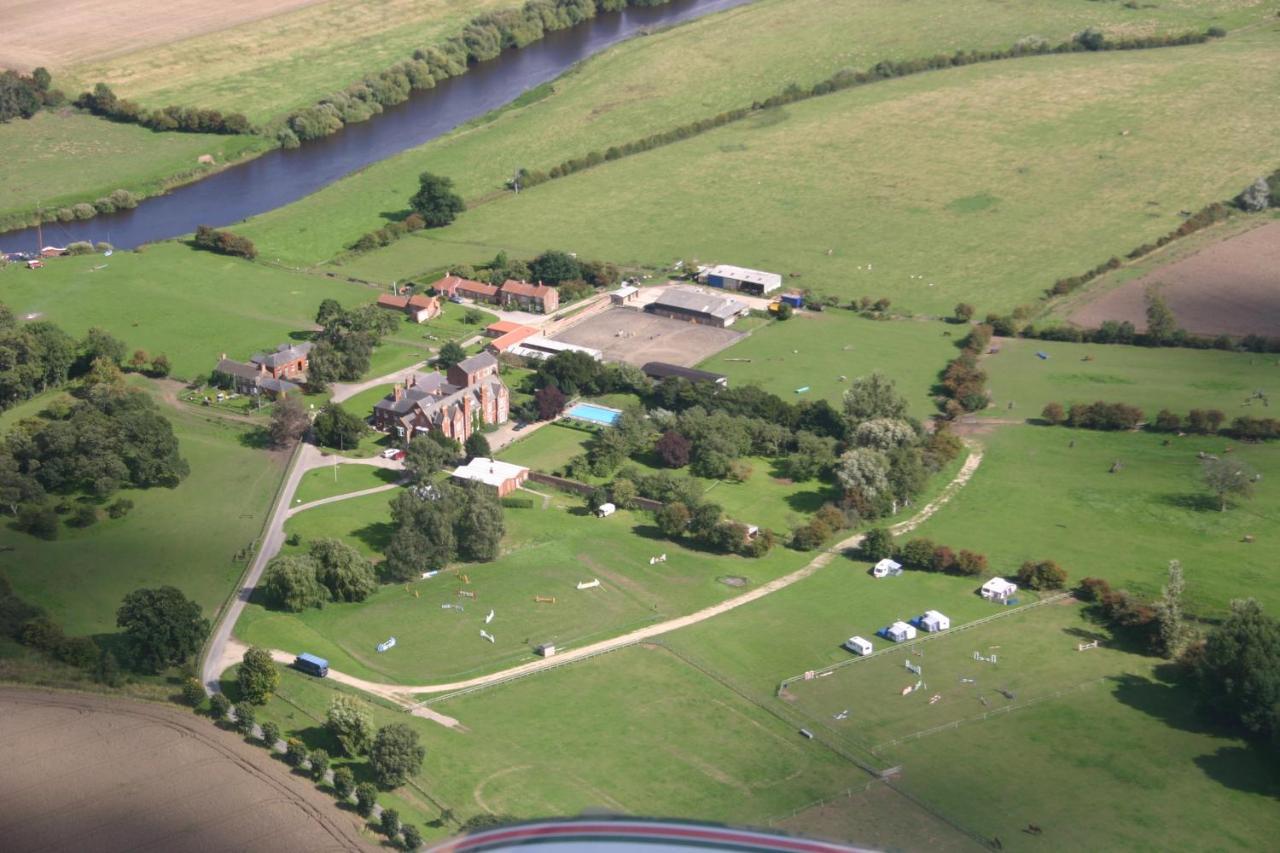Prince Rupert House At The Red House Estate ヨーク エクステリア 写真