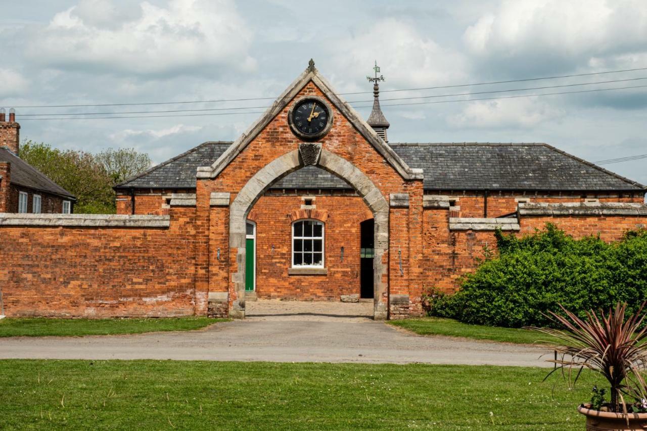 Prince Rupert House At The Red House Estate ヨーク エクステリア 写真